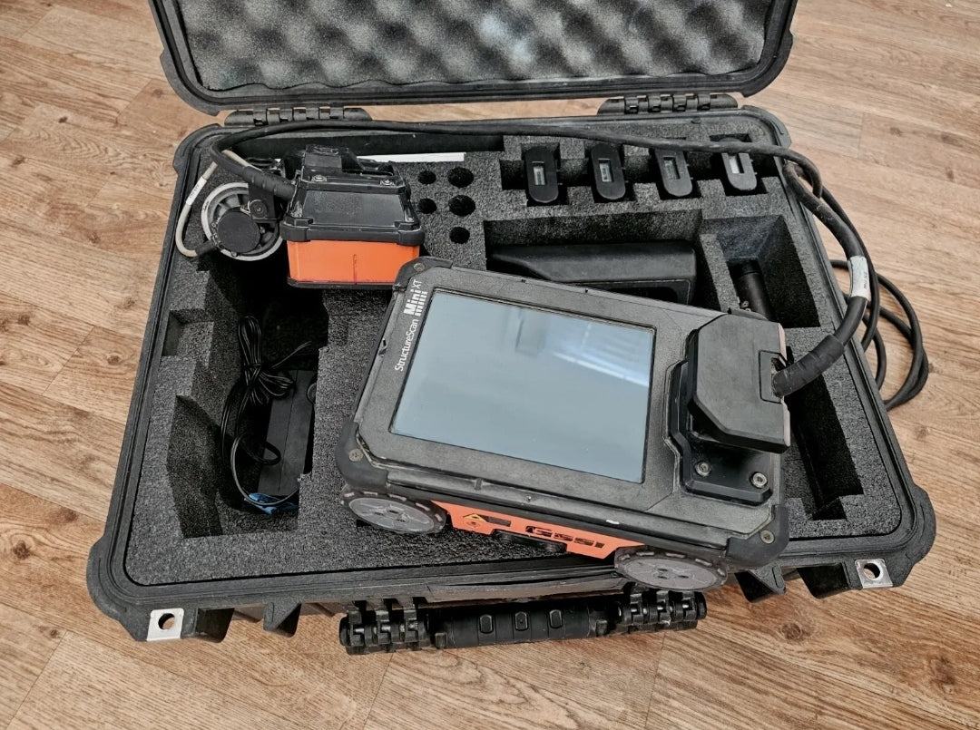 GSSI STRUCTURESCAN MINI XT W/ PALM XT INCLUDED